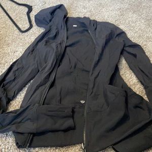Black lulu zip up